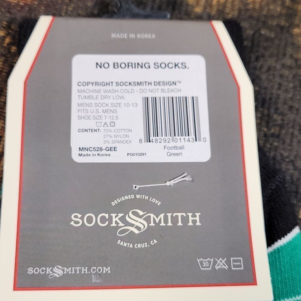 Sock Smith Football Novelty Socks~ NWT - Picture 4 of 4